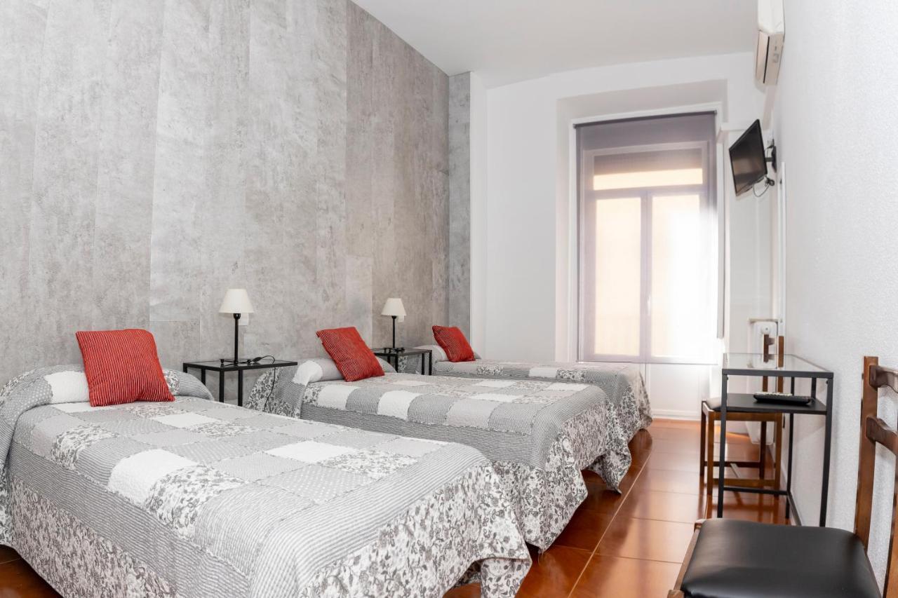 Hostal Tokio Madrid Exteriér fotografie